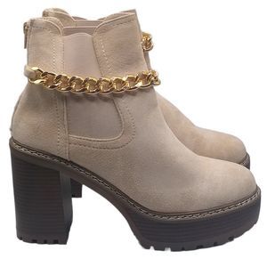 Olivia Miller chain heel lug ladies boots Size 9.5